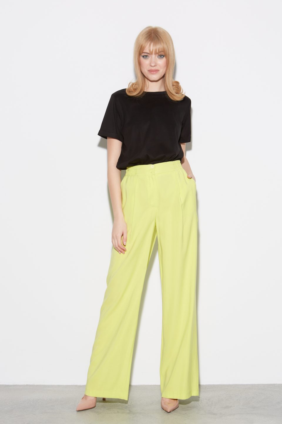 Pantalon-vernil-cu-talie-inalta-Carla