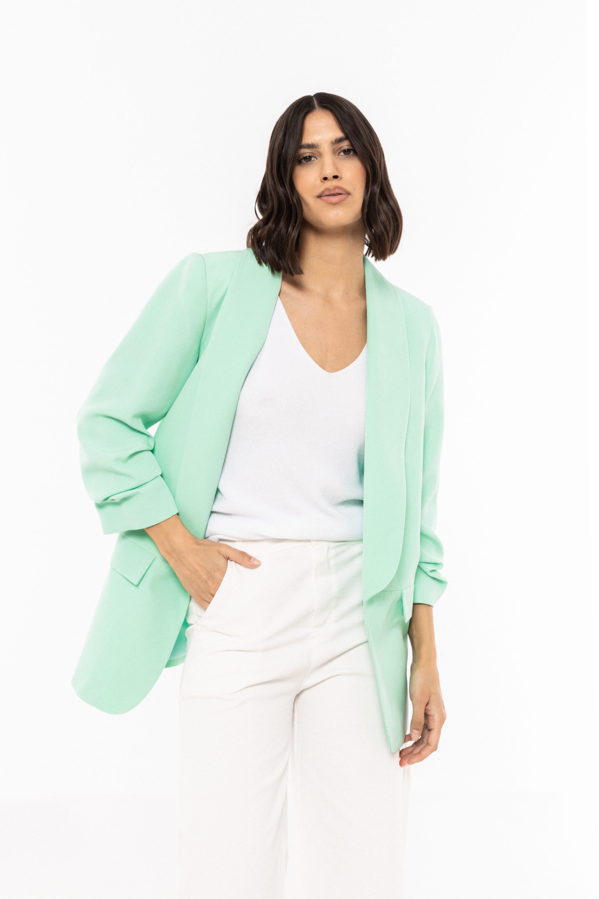 sacou-cu-guler-smoching-Amira-olive