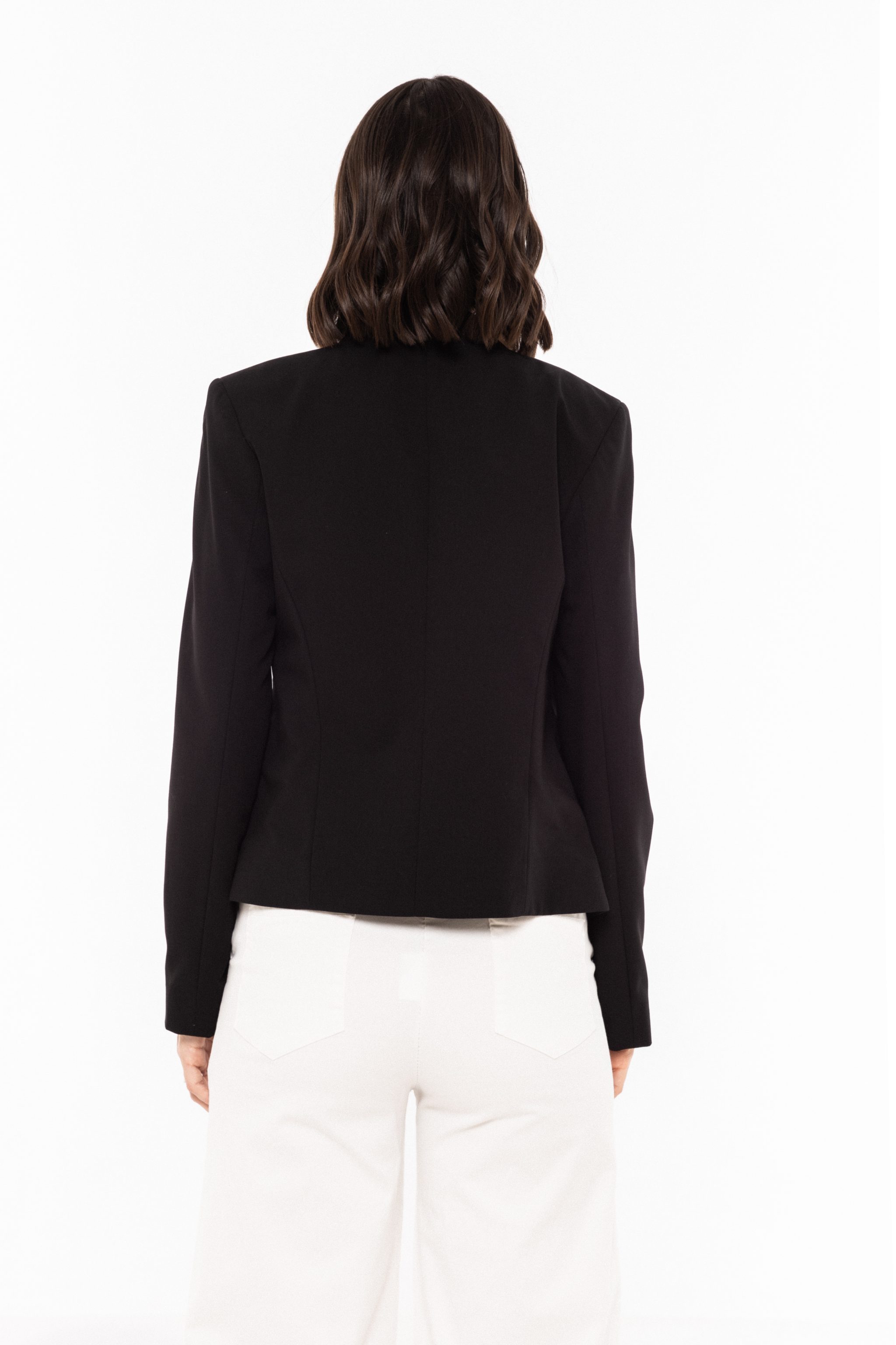 sacou-cu-nasturi-ornamentali-negru-ETIC-1