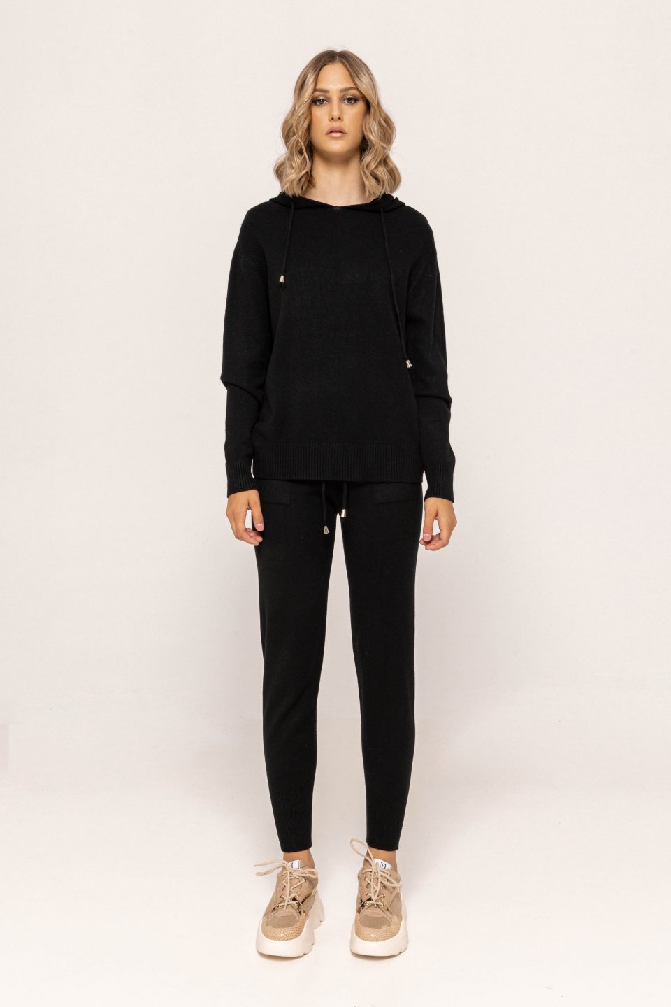 Pantalon-sport-din-tricot-Meral-negru