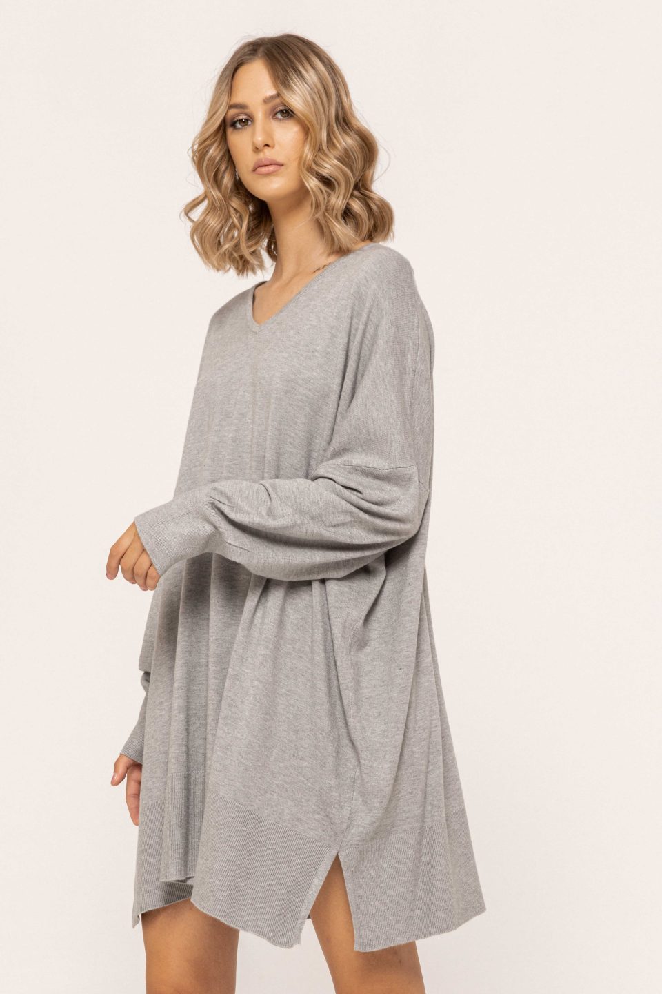 Rochie-scurta-cu-maneca-lejera-Mira-gri-ETIC-1