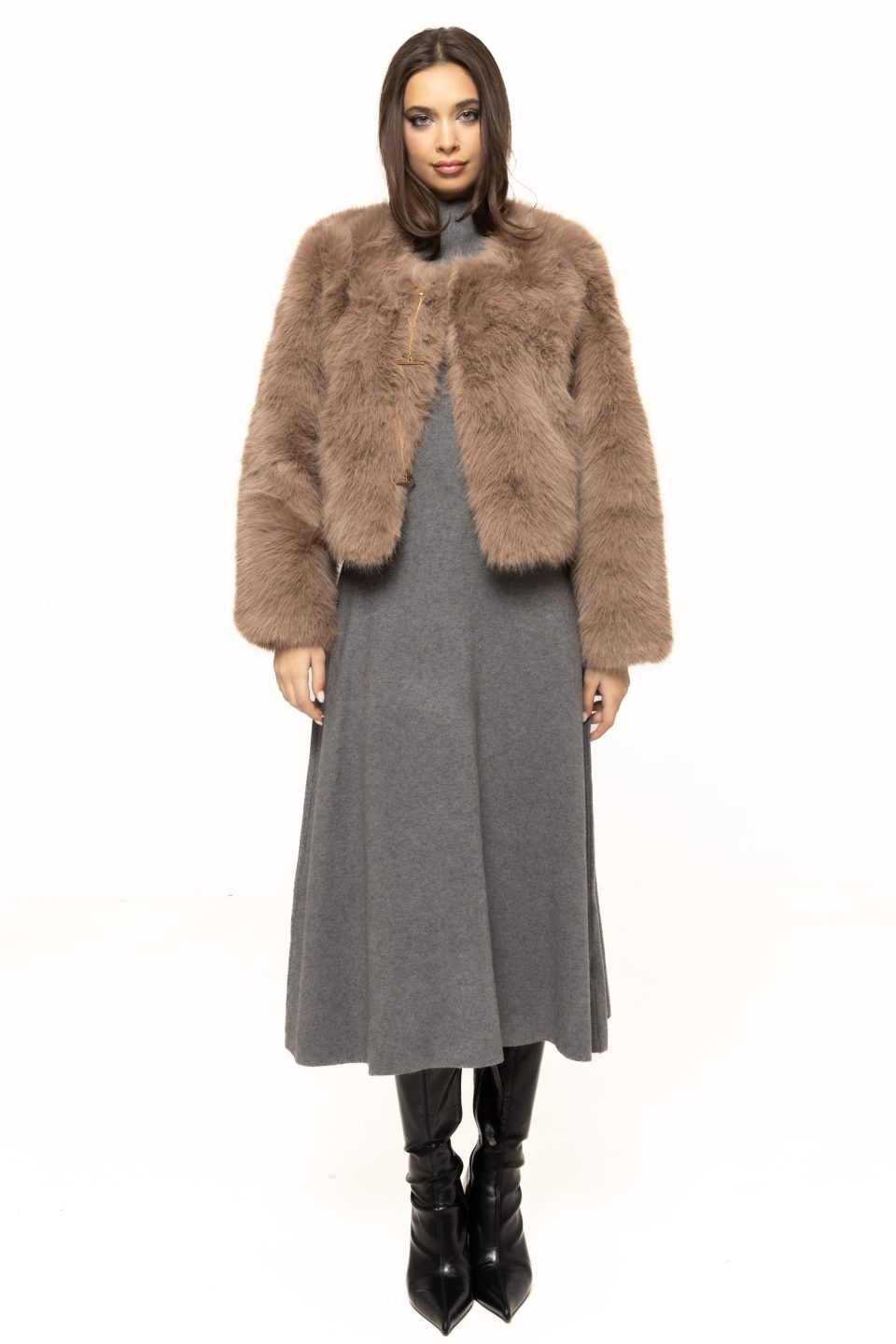 Jacheta scurta din blana artificiala Bianca