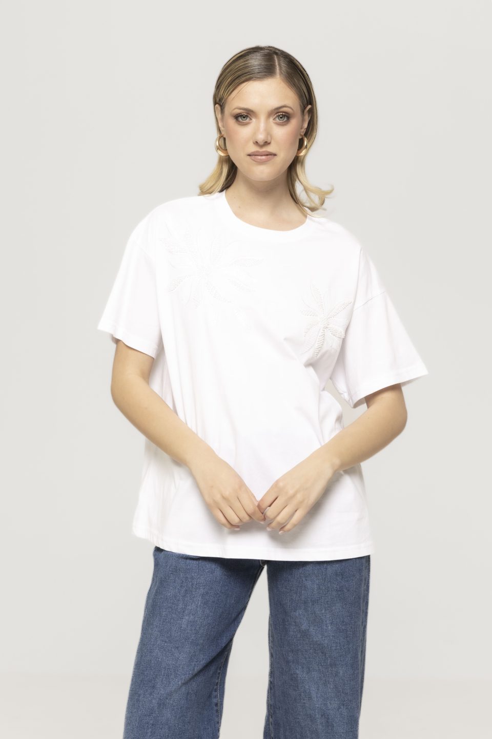 Tricou casual cu aplicatii flori paietate Alida