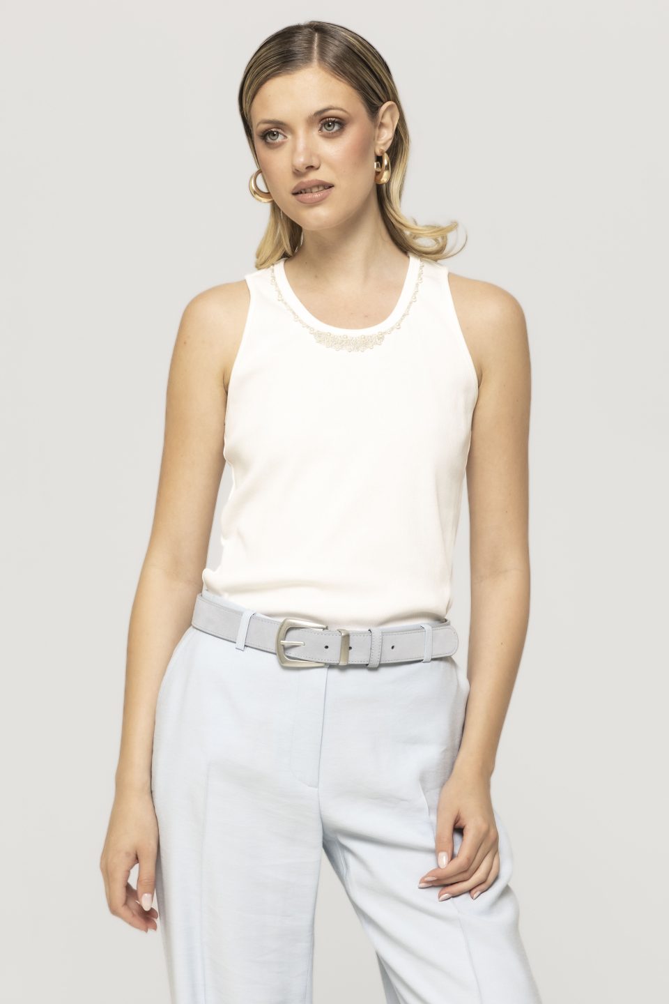 Top cu margele Diana