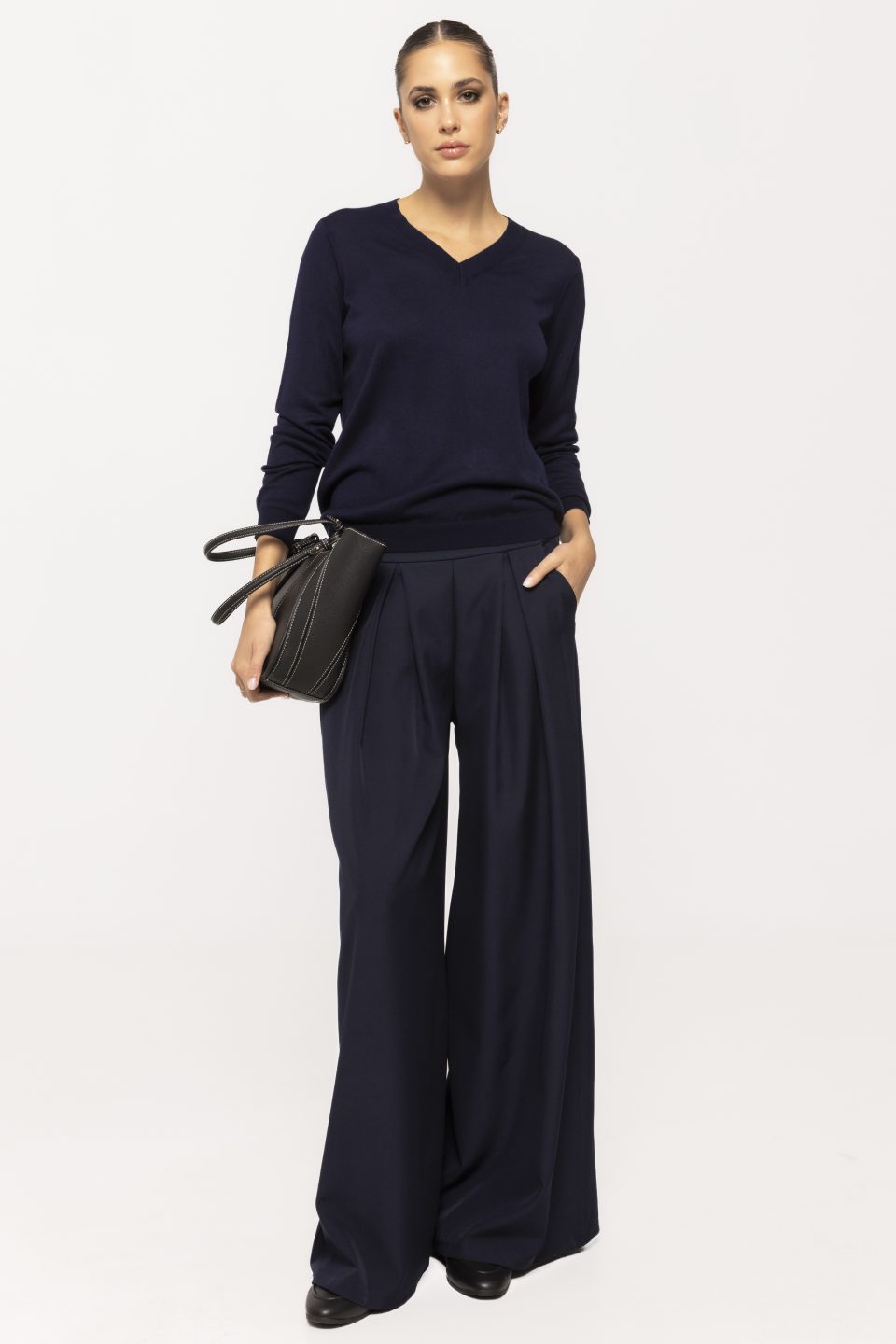 Pantalon evazat cu pense Nicola
