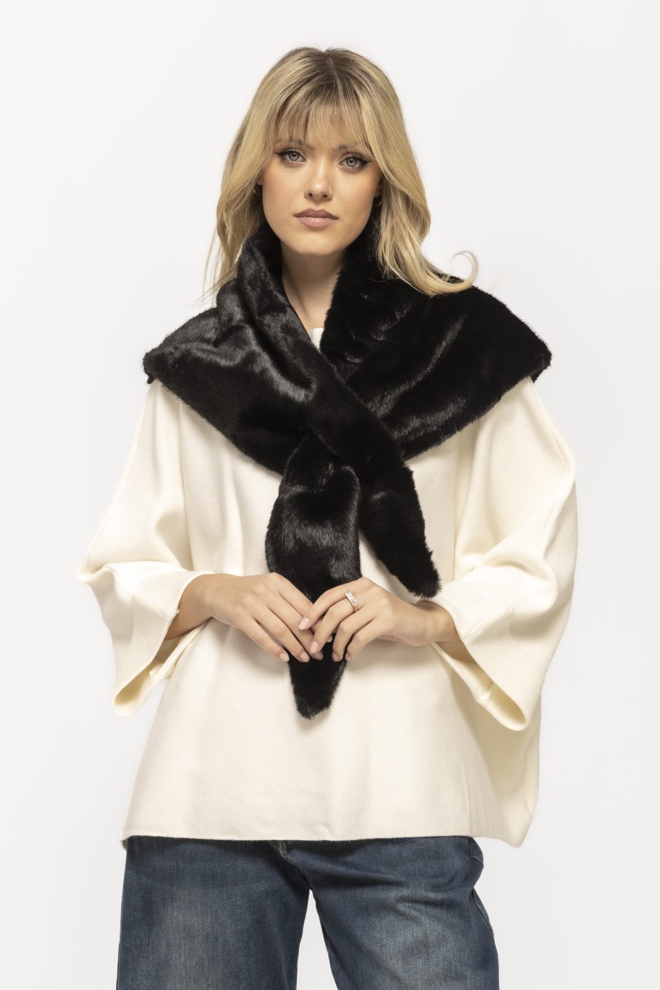 Capa eleganta Eliza