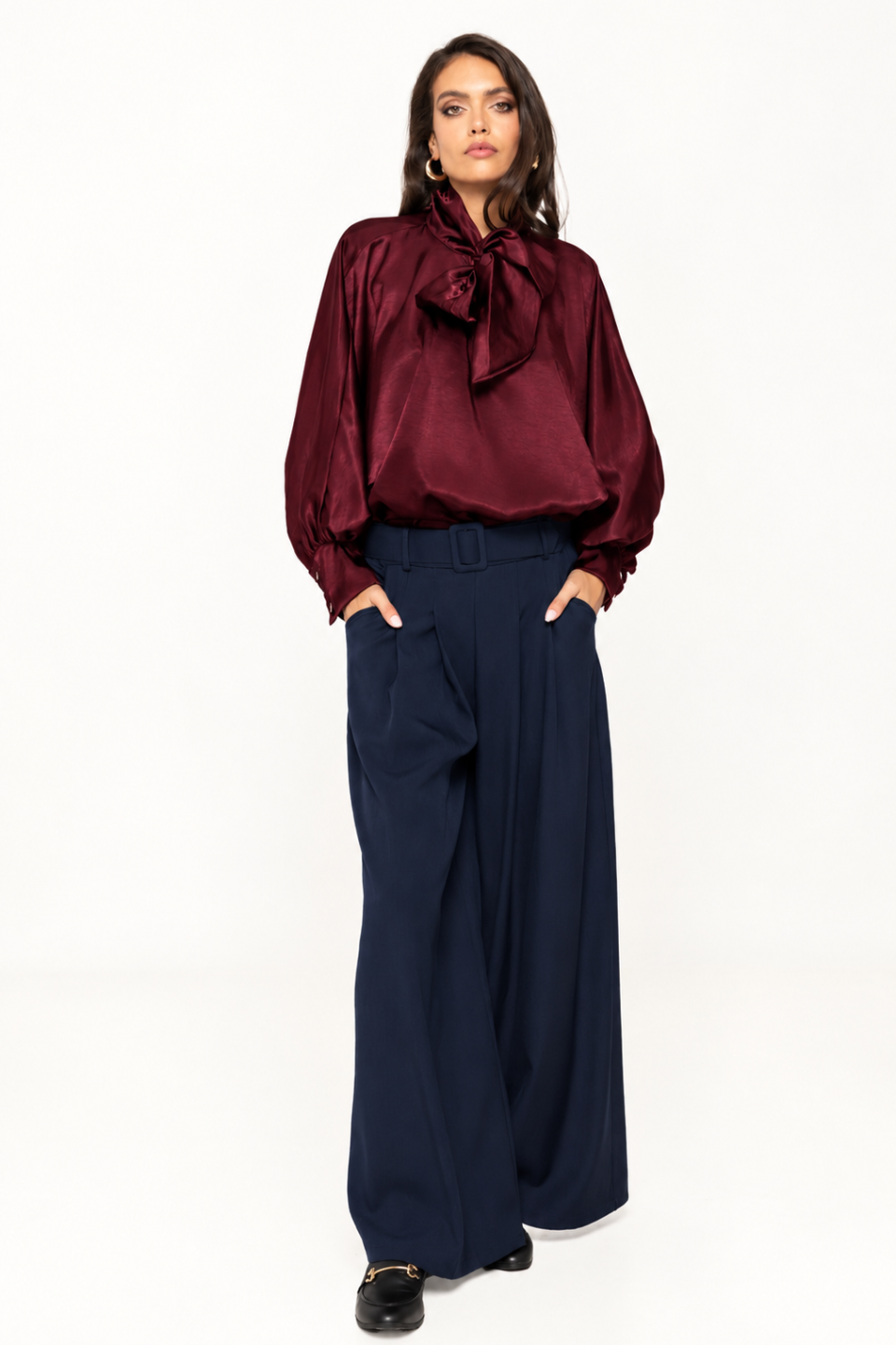 Pantalon evazat cu curea in talie Freya