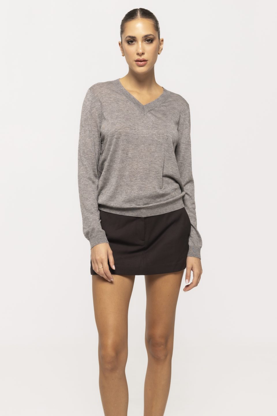 Pulover casual cu decolteu in V Iulia
