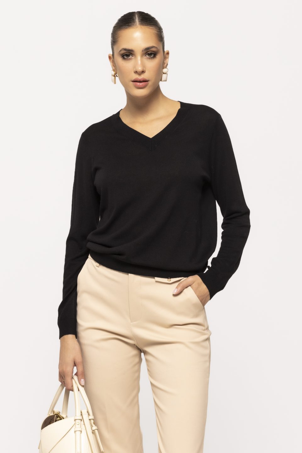 Pulover casual cu decolteu in V Iulia