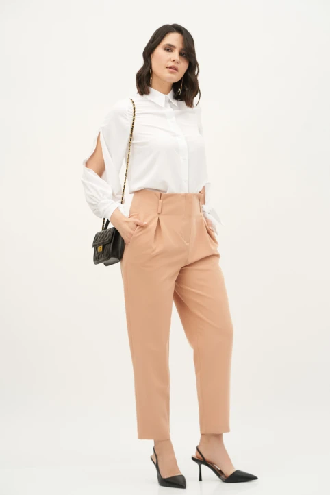 Pantaloni-cu-pliuri-Eliza-bej-ETIC