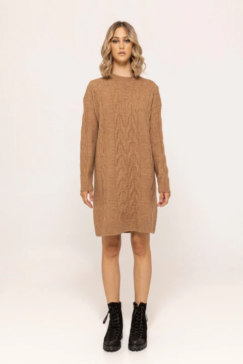 Rochie-scurta-cu-model-tricotat-Magda-maro