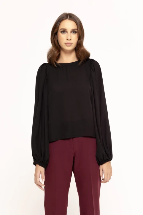 Bluza-cu-maneca-bufanta-Ema-negru