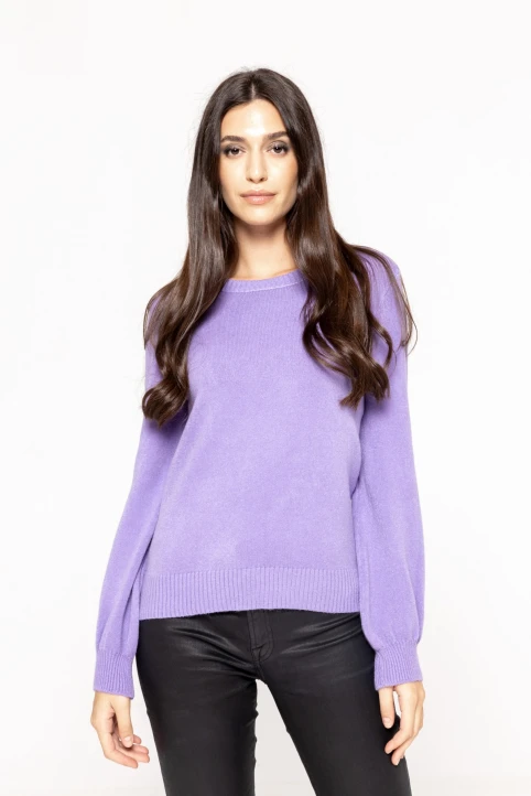 Pulover-cu-decolteu-rotund-Aida-lila