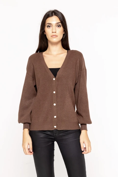 Pulover-din-tricot-cu-nasturi-Ruxy-maro