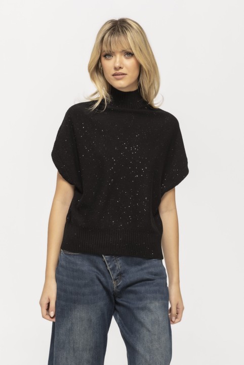 top-doris-negru (4)